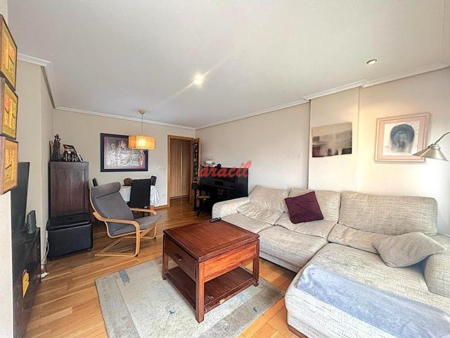 Piso En venta en Ourense photo 0
