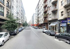 Piso En venta en Ourense photo 0