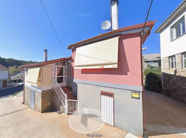 Casa En venta en Coles photo 0