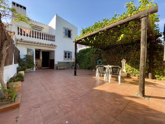 ADOSADO EN CASAS ANDALUZAS SAN ANDRES GOLF photo 0