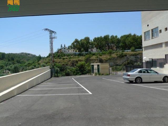 ultimas plazas de aparcamiento en zona privada photo 0