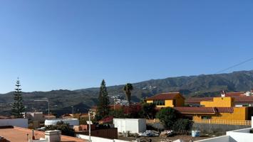 Villa En venta en Telde photo 0