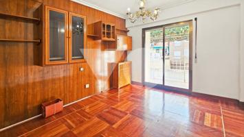 Piso en venta en Vista Alegre, Carabanchel, Madrid photo 0
