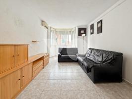 Piso en Venta en Alcobendas Centro Madrid, 28100. photo 0
