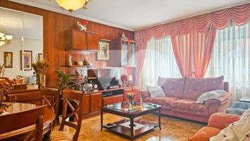 Piso en venta en Almendrales, Usera, Madrid photo 0
