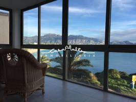 Piso en venta en en Albir, con maravillosas vistas al mar photo 0