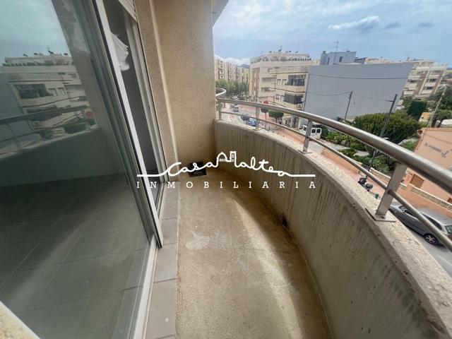 En venta maravilloso ático con gran solárium privado en el centro de Alfaz del Pi photo 0