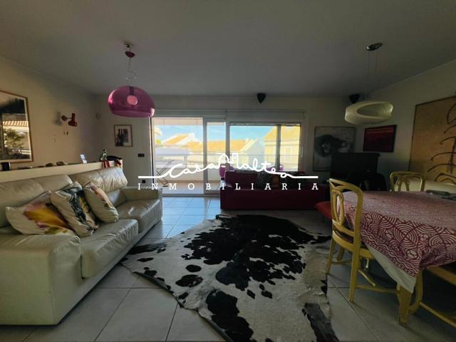 FABULOSO DUPLEX EN VENTA EN BALCON DE ALTEA photo 0