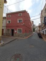 Casa de pueblo reformada con patio, garaje y amplias terrazas en Orxeta – a 10 km de la playa photo 0