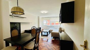 Oportunidad de 4 habitaciones en Plaza de España!!! photo 0