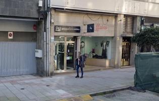 Oportunidad bajo comercial en Alfredo Vicenti photo 0