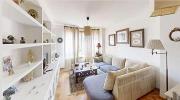 Duplex soleado photo 0