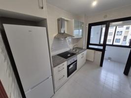 Se alquila piso con terraza en Narón photo 0