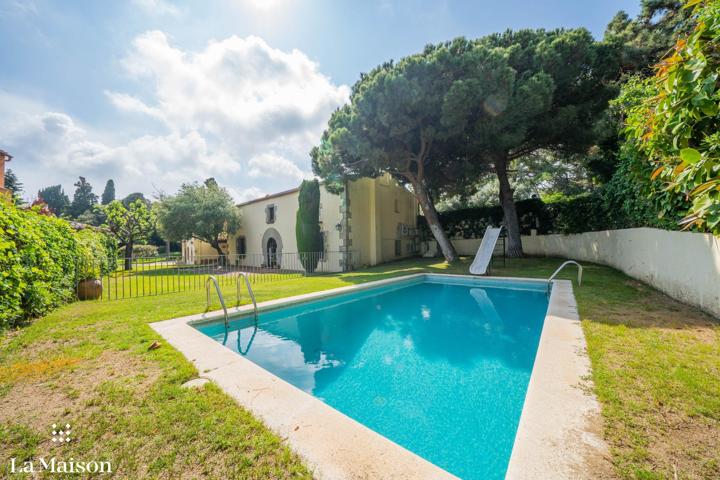 Mansión En venta en Centro, Sant Andreu De Llavaneres photo 0