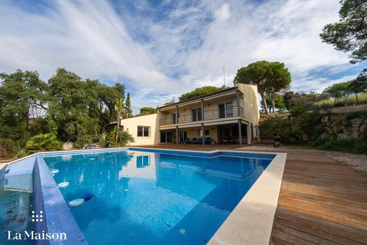 CASA INDEPENDIENTE CON VISTAS PANORÁMICAS EN CABRERA DE MAR photo 0