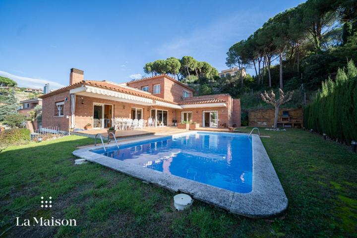 Casa En venta en La Fornaca, Caldes D'Estrac photo 0