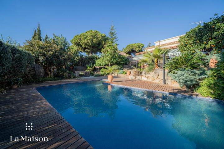 Unifamiliar En venta en Sant Crist 1, Cabrils photo 0