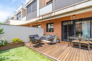 Unifamiliar Pareada En venta en Costa Del Maresme, Cabrils photo 0