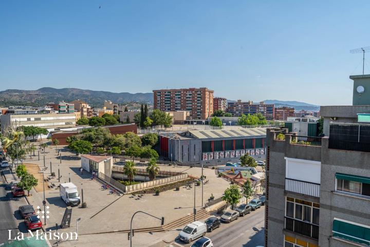 Piso En venta en La Salut - Lloreda, Badalona photo 0