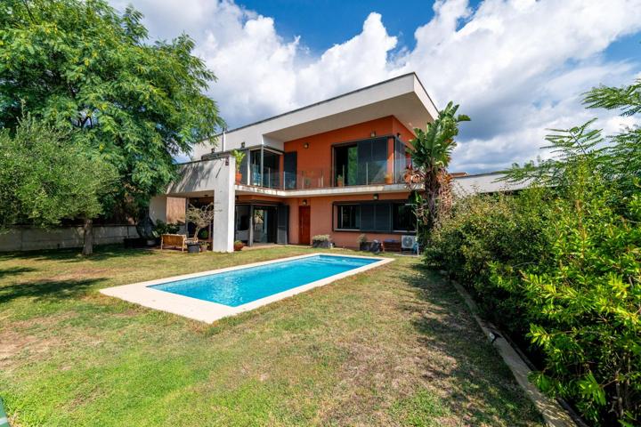 Casa En venta en Urb Vallveric, Mataró photo 0