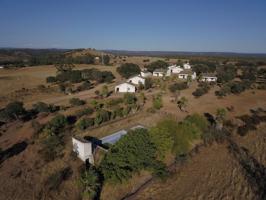 Oportunidad Única: Venta de Complejo de Alojamiento Rural en el Andévalo de Huelva photo 0