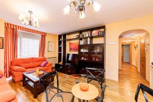 Piso En alquiler en Mendez Alvaro, Madrid photo 0