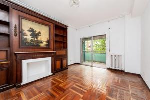 Piso En venta en Prosperidad, Madrid photo 0