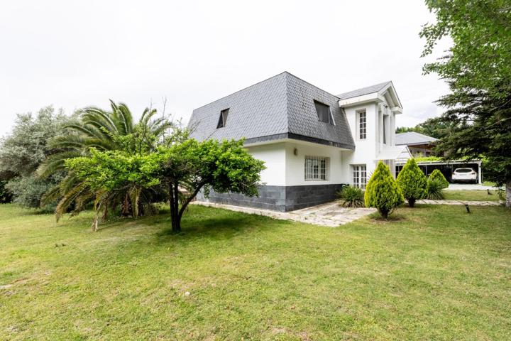 Unifamiliar En venta en A De Fuente Del Fresno - Club De Campo, San Sebastián De Los Reyes photo 0