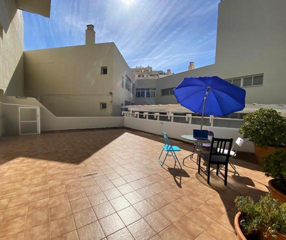 Apartmento en Benalbeach con terraza grande photo 0