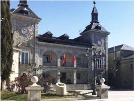 Chalet adosado en venta en travesía de los Alpes photo 0