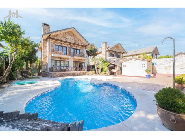 ESPECTACULAR CHALET INDEPENDIENTE EN ALPEDRETE photo 0