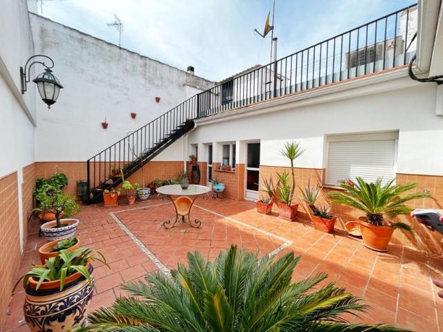 Casa En venta en Andújar photo 0