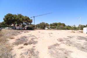 se vende parcela de 2150 m2 en Lomas de Don Juan - Orihuela Costa photo 0