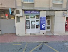 ¡Oportunidad única! Local en alquiler en el centro de Torrevieja. photo 0