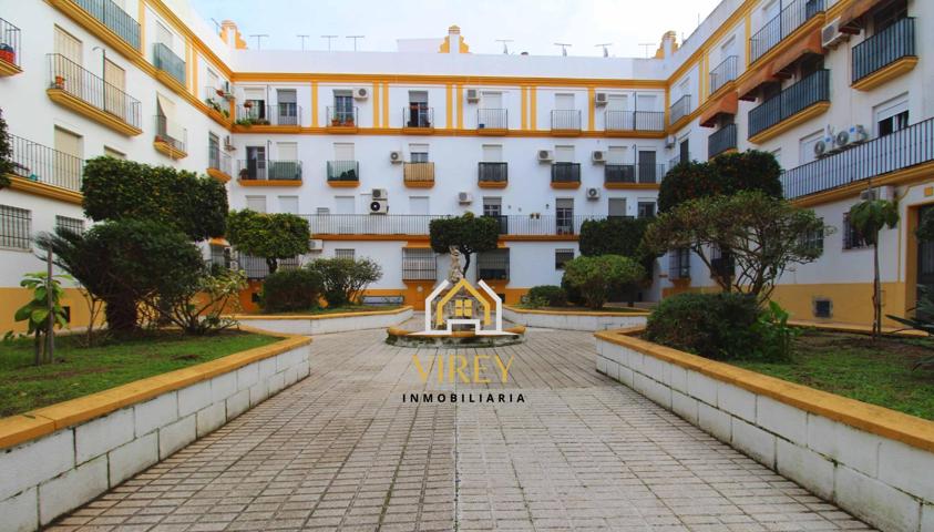 Piso en venta en Plaza de Elías Ahuja, 5 photo 0