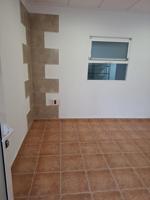 SE VENDE LOCAL photo 0