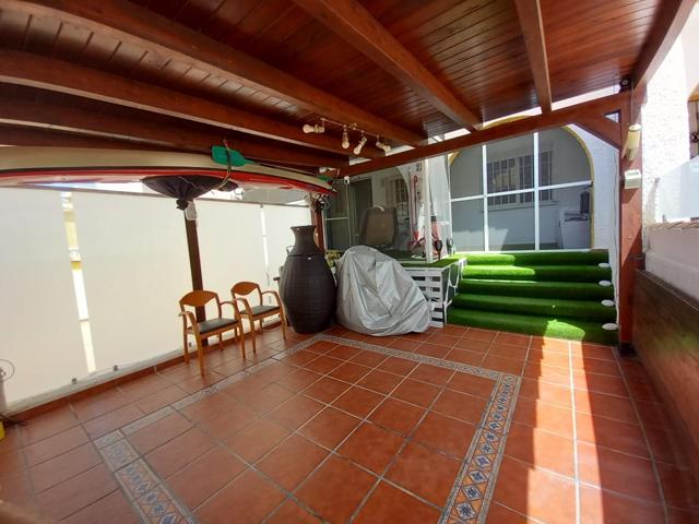 Bungalow con encanto en Gran Alacant – Sótano espectacular y urbanización con piscina photo 0