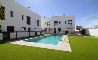 Unifamiliar Pareada En venta en Zona Pueblo, Pilar De La Horadada photo 0