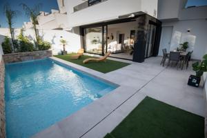 Unifamiliar Pareada En venta en San Blas, Santiago De La Ribera photo 0