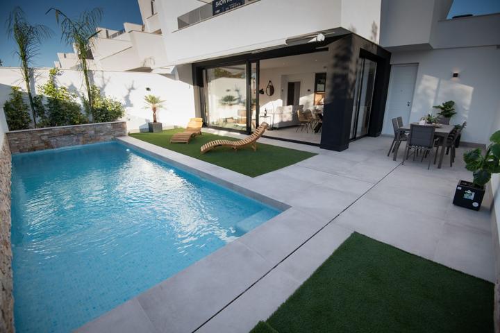Unifamiliar Pareada En venta en San Blas, Santiago De La Ribera photo 0