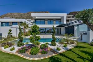 Unifamiliar En venta en Sierra Cortina, Finestrat photo 0