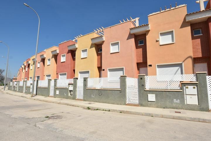 Dúplex En venta en Comunidad Valenciana, Bigastro photo 0