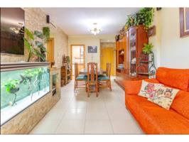 Piso en venta en Centre photo 0