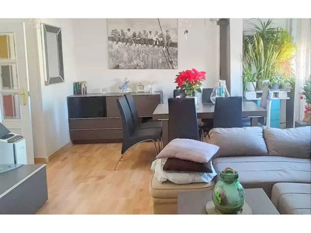 Piso en venta en La Petxina(46008) photo 0