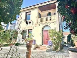 Encantadora casa con jardín en Coia, Vigo. photo 0