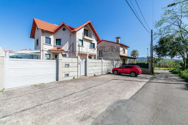 Exclusiva vivienda en Alcabre, a un paso de las playas y con todas las comodidades photo 0