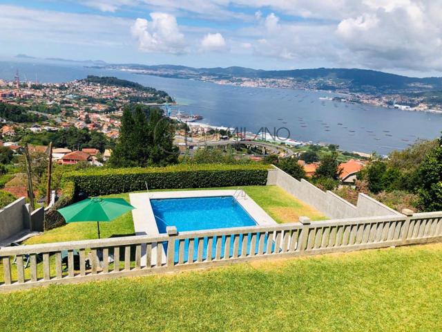 Magnifico chalet de piedra, con piscina e inmejorables vistas de la Ría de Vigo photo 0