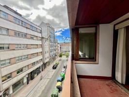 Amplia propiedad en venta para reformar en Calle Echegaray, Pontevedra photo 0