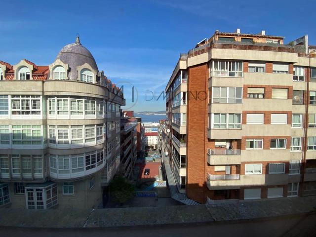 Edificio en venta en Pi y Margall photo 0