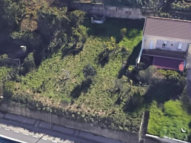 Parcela edificable en Lavadores photo 0